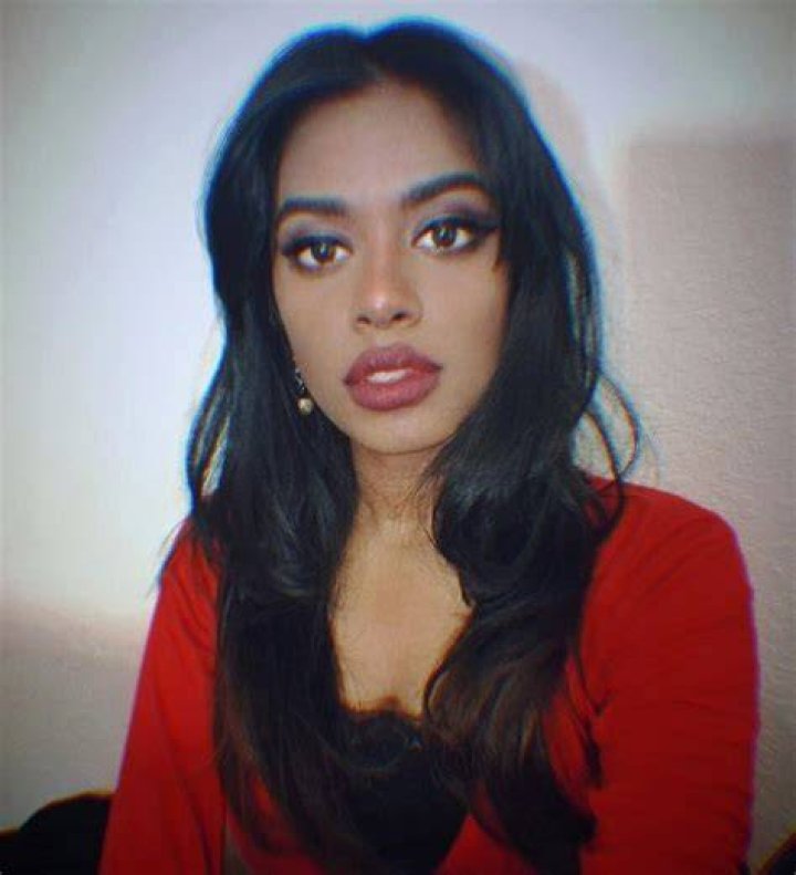 
Lynix Height, Weight, Net Worth, Age, Birthday, Wikipedia, Who, Instagram, Biography 