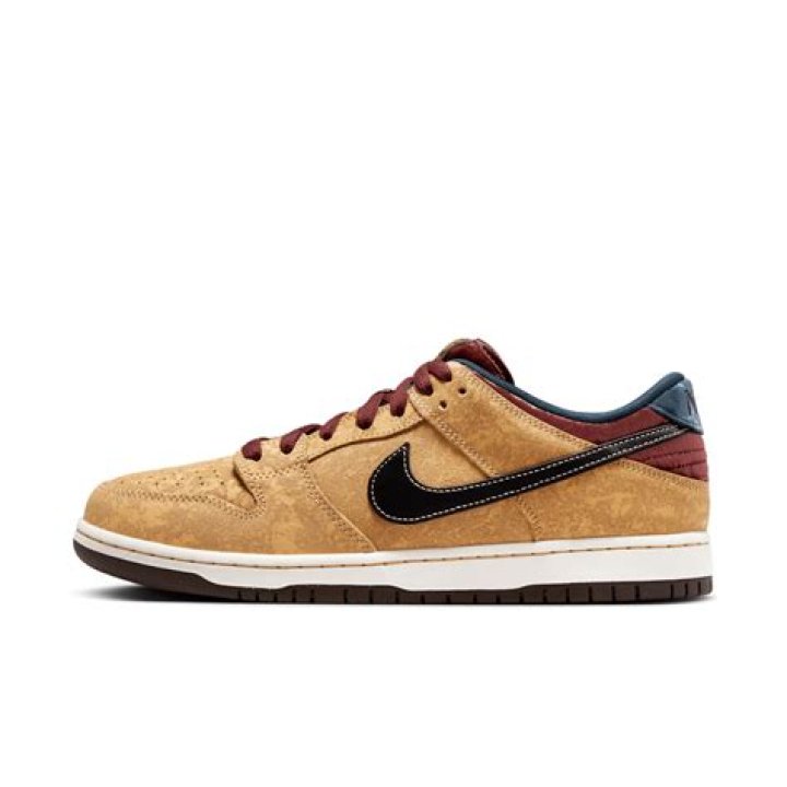 
Nike SB Dunk Low Pro Navy/Tan shoes: Everything we know so far 