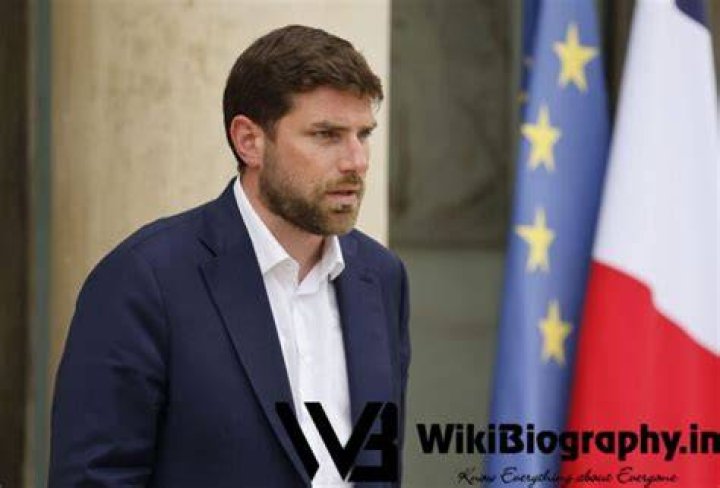 
Vincent Jeanbrun Height, Weight, Net Worth, Age, Birthday, Wikipedia, Who, Instagram, Biography 